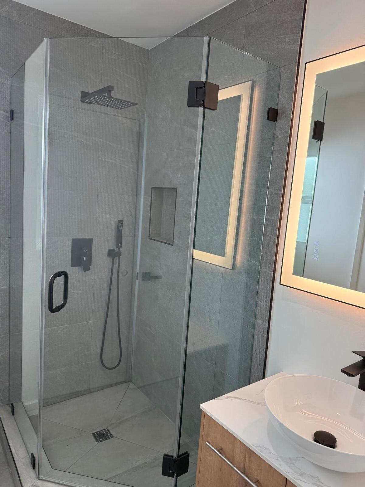 Villa House With Pool In Prime Location - 10 Mins To Universal Los Angeles