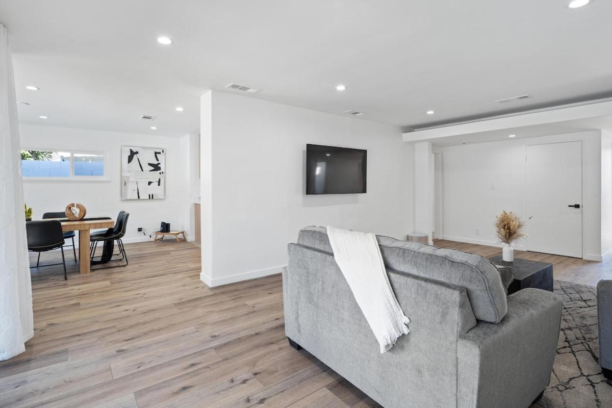Villa House With Pool In Prime Location - 10 Mins To Universal Los Angeles